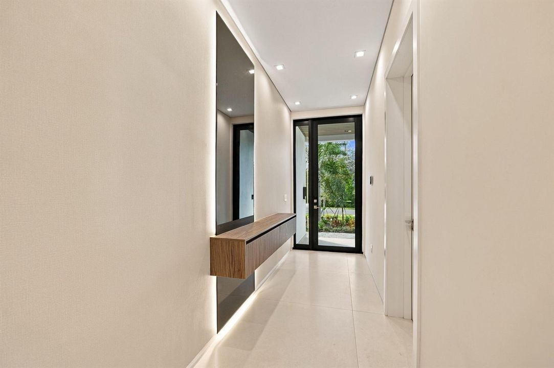 7-web-or-mls-1015-ne-3rd-st