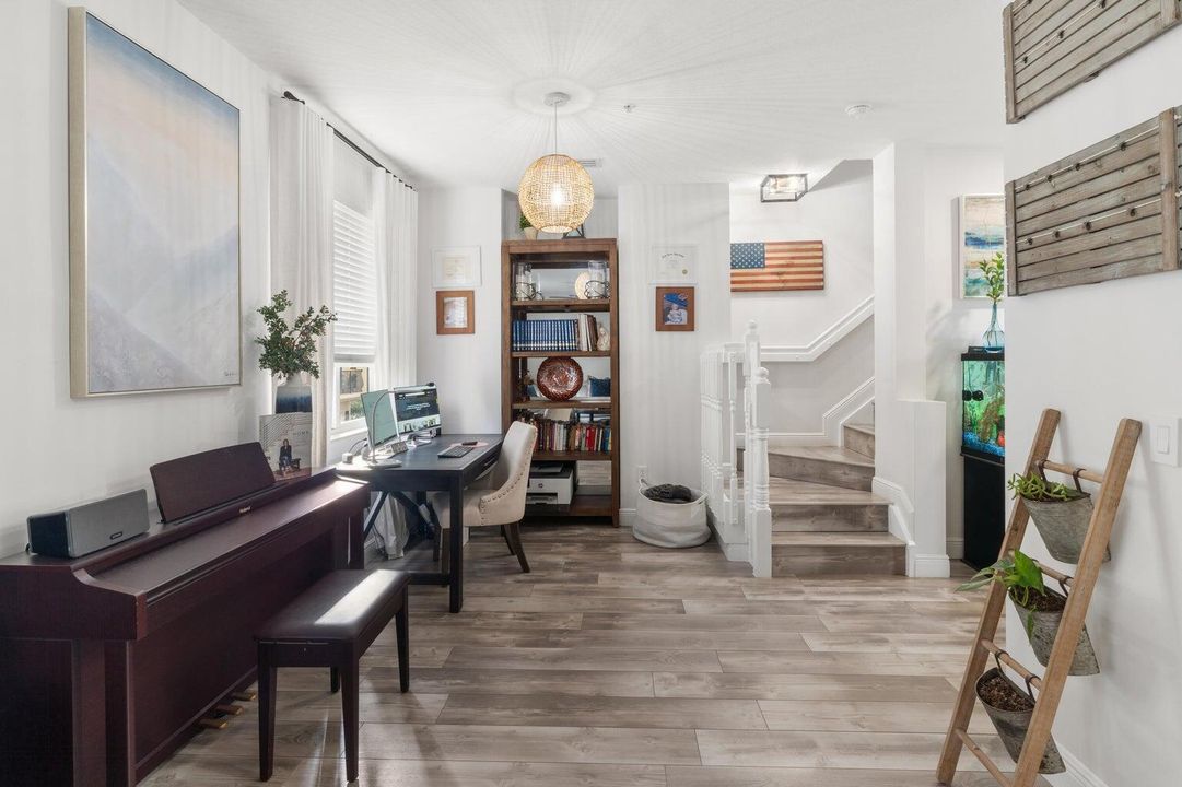 Lisa 2nd floor staircase