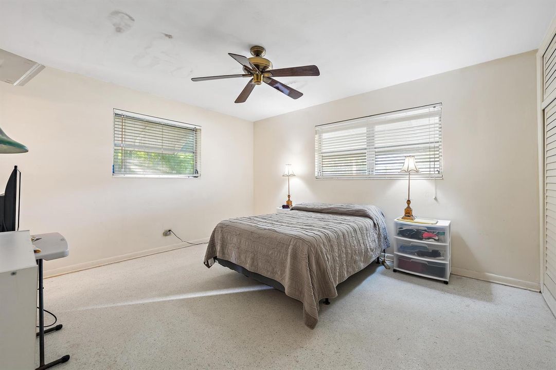 216 Tam O Shanter Dr-2