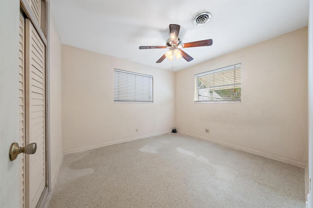 216 Tam O Shanter Dr-6