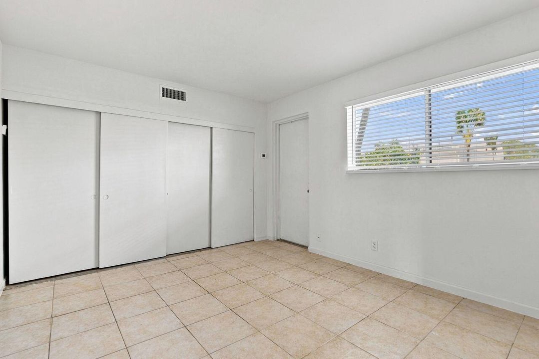 4529_NE_21st_Ave__021