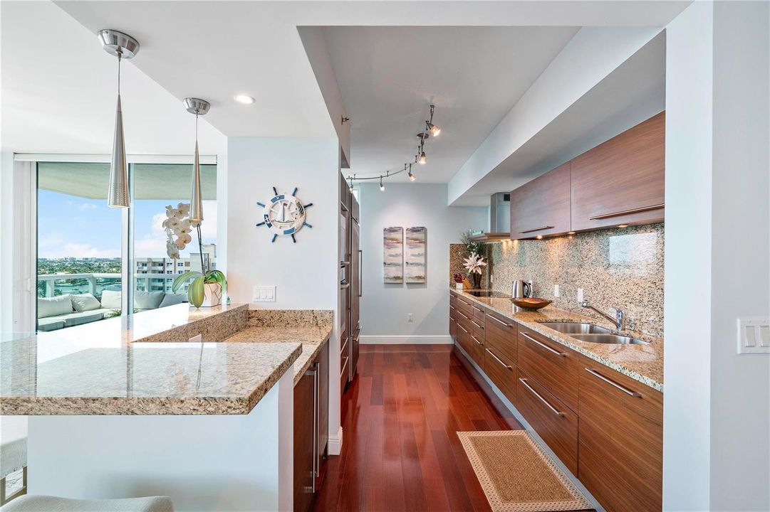 Kitchen 10