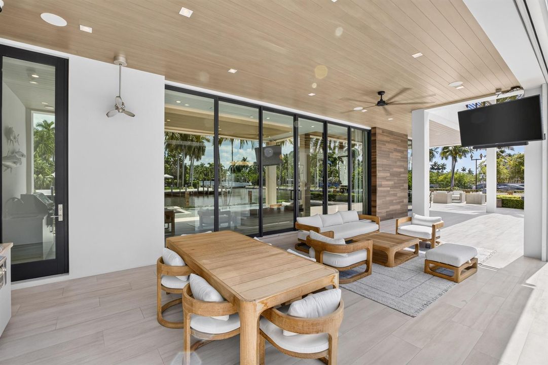 126_1-Royal-Palm-Real-Estate-Photography