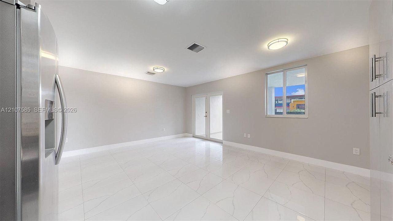 Kitchen/Dining
