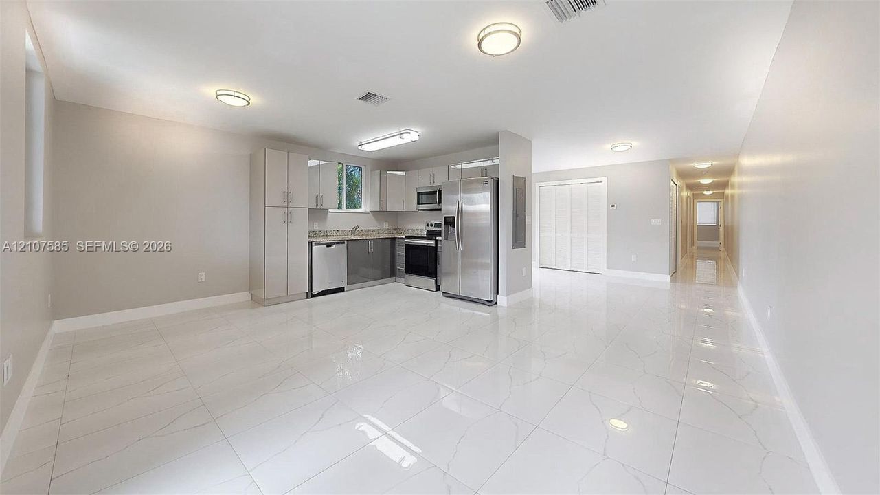 Kitchen/Dining