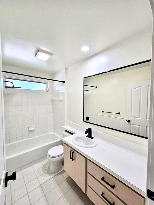 2ND BATH 1