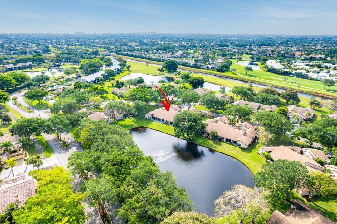 Lakefront Villa