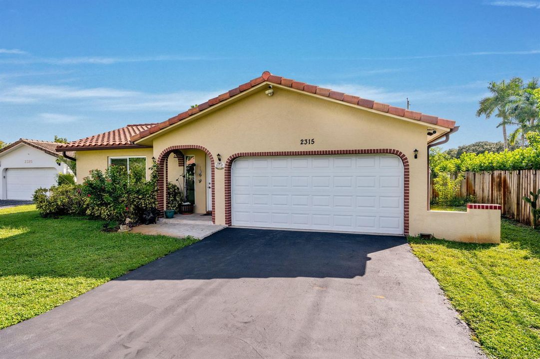 2-web-or-mls-A7400919