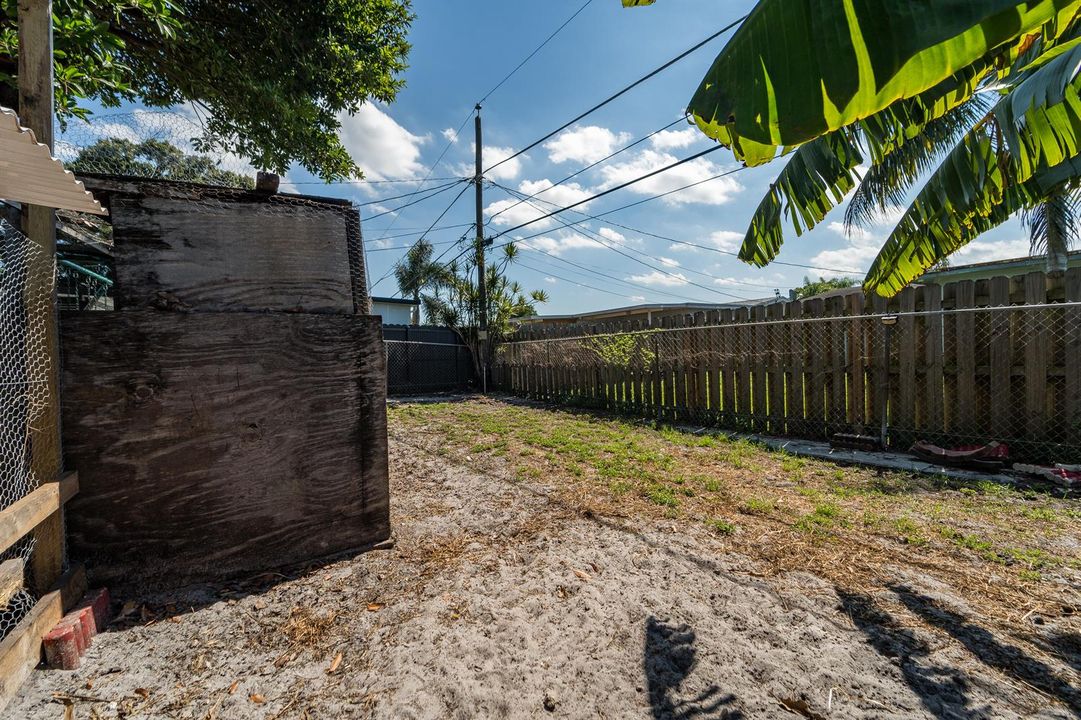 8800 NW 15th street a-4