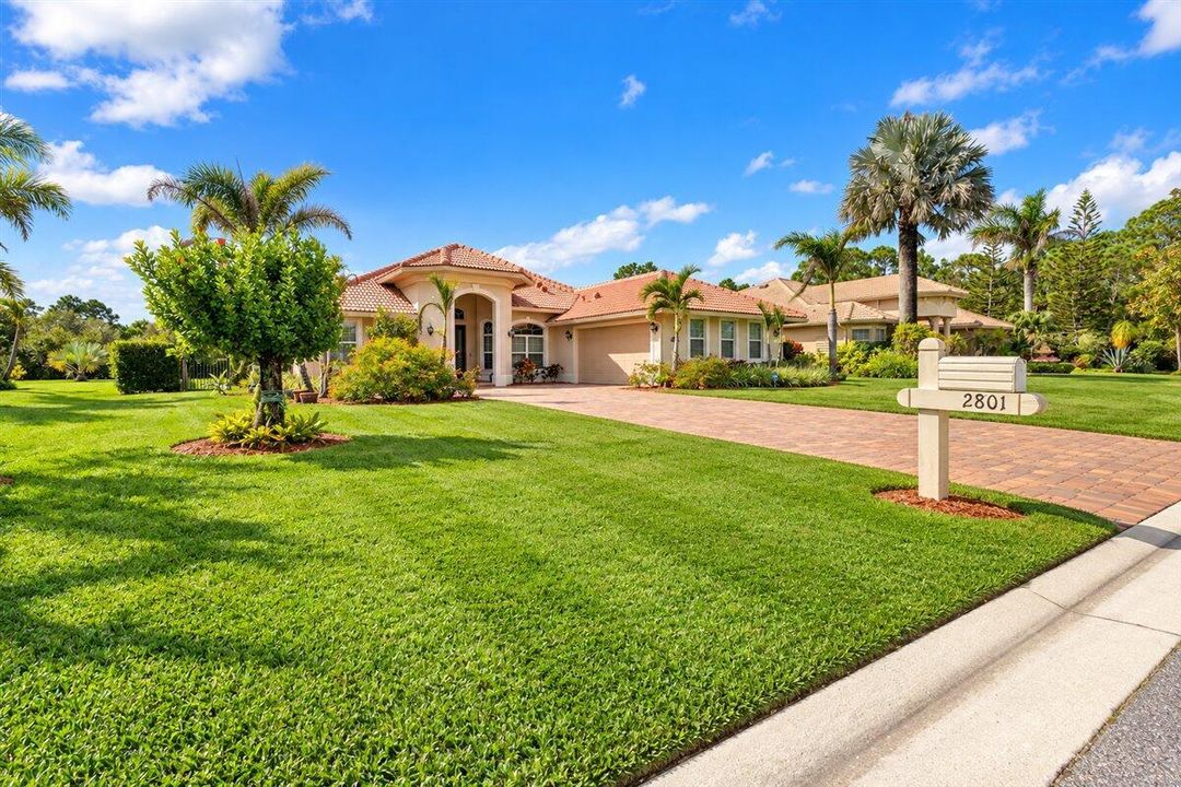Front Mediterranean Florida Home wit