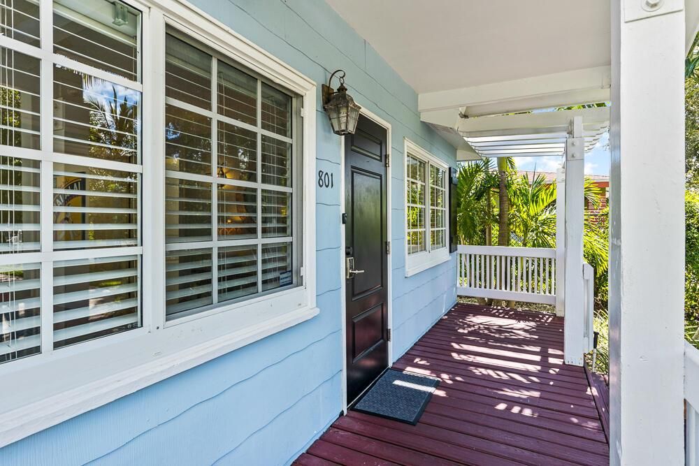 801 SE 3rd Ave-3