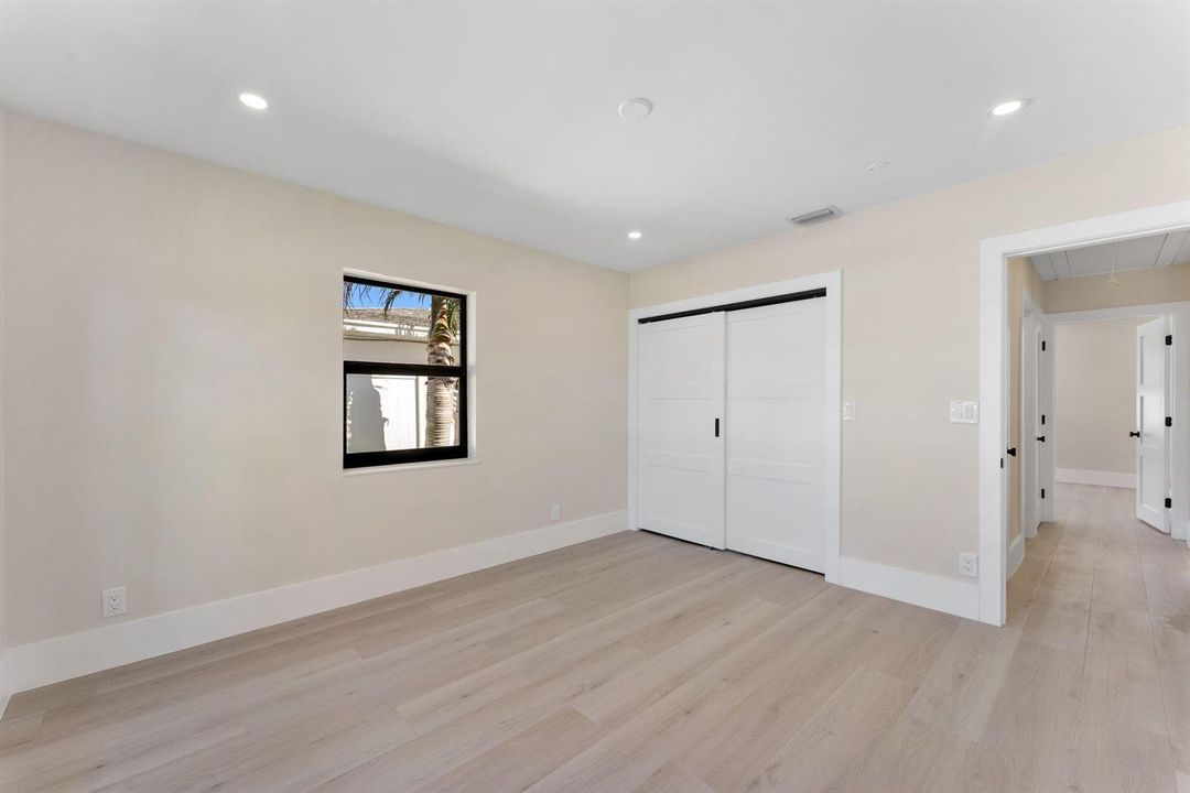 223 Vanderbilt