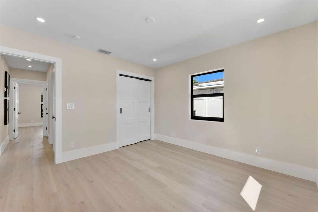 223 Vanderbilt