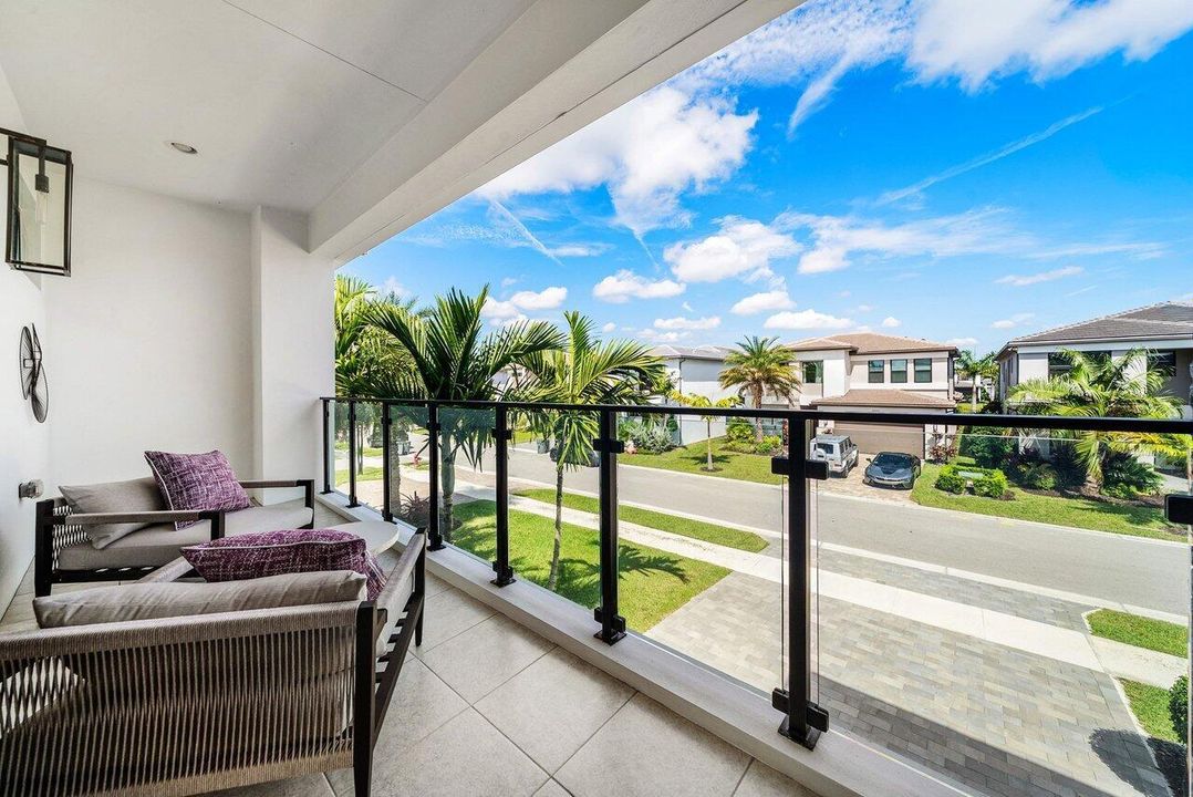 057-8550CrystalDownsAvenue-BocaRaton-FL-