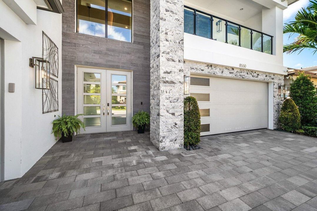 004-8550CrystalDownsAvenue-BocaRaton-FL-