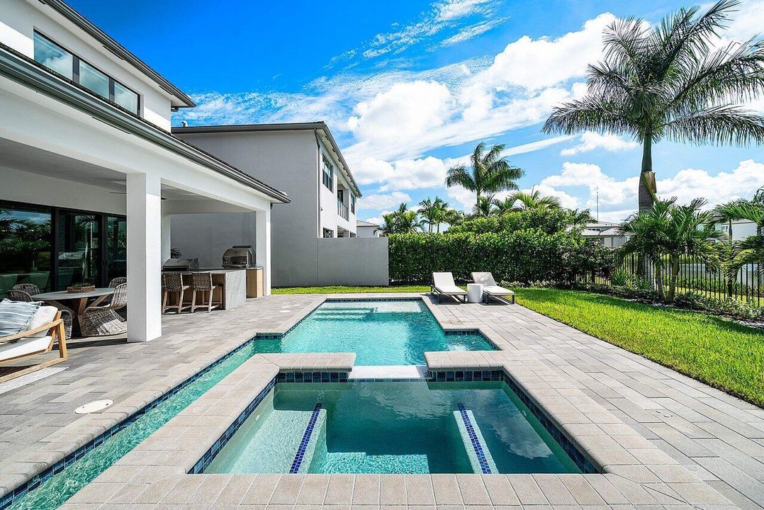 075-8550CrystalDownsAvenue-BocaRaton-FL-