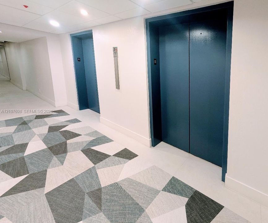 В аренду: $4,295 (2 спален, 2 ванн, 1122 Квадратных фут)