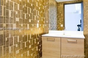 В аренду: $20,500 (3 спален, 4 ванн, 2626 Квадратных фут)