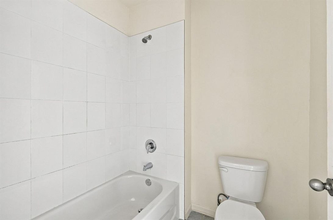 26_bathroom
