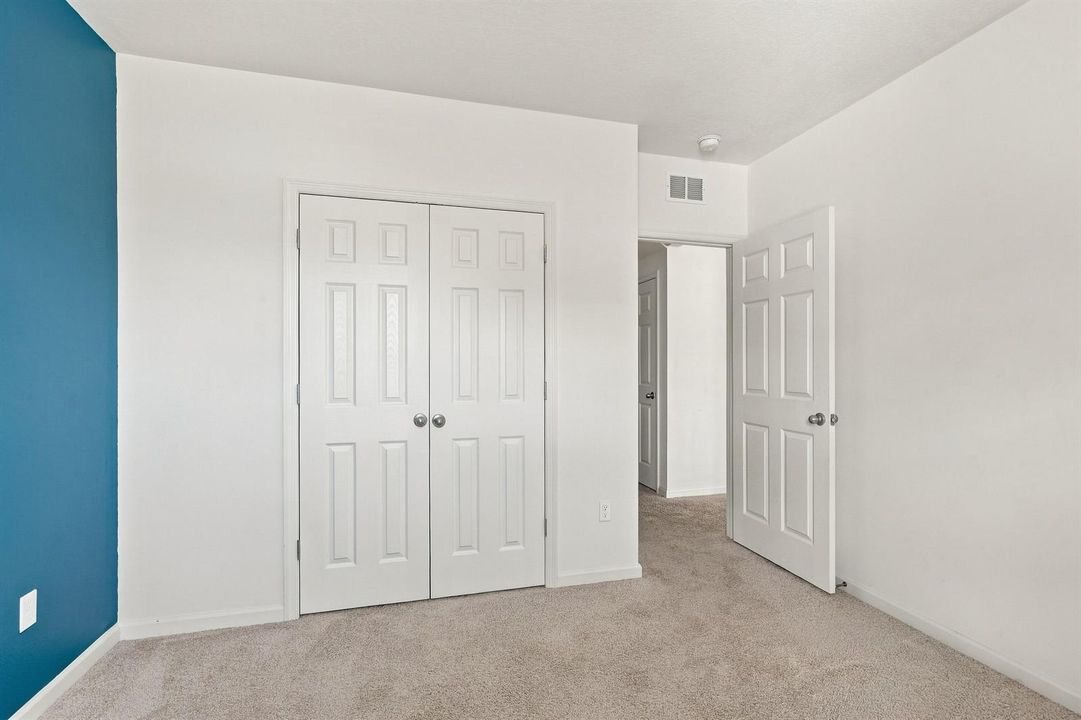 15_bedroom 2