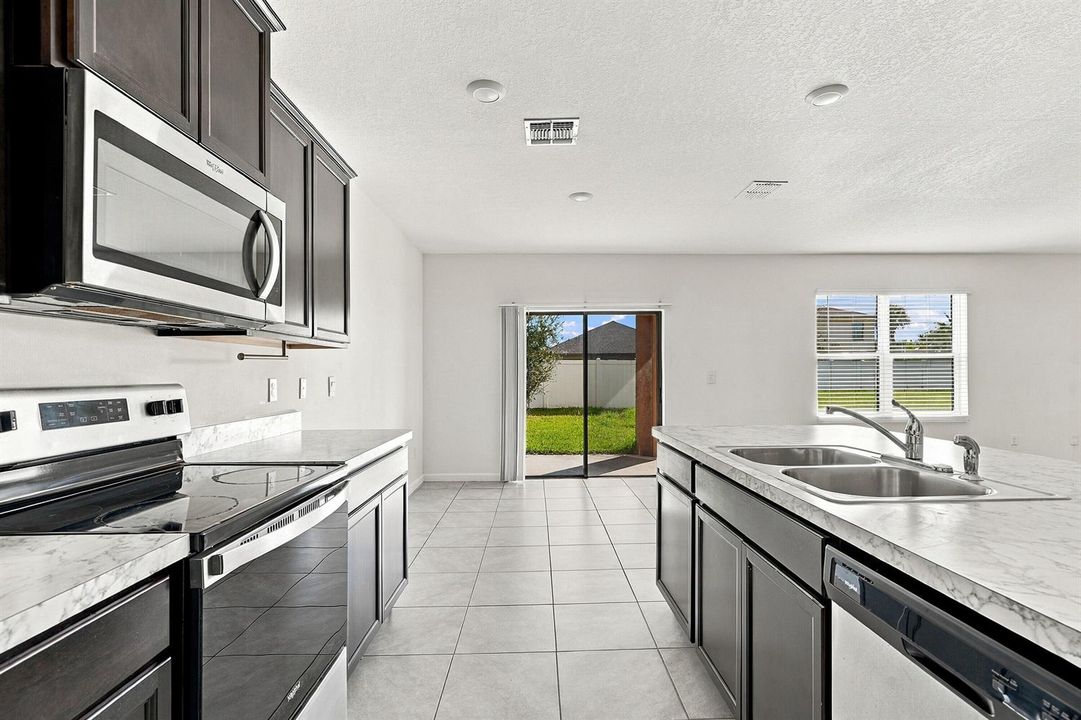 11_kitchen