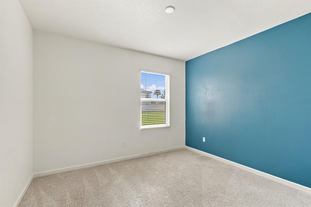 14_bedroom 2