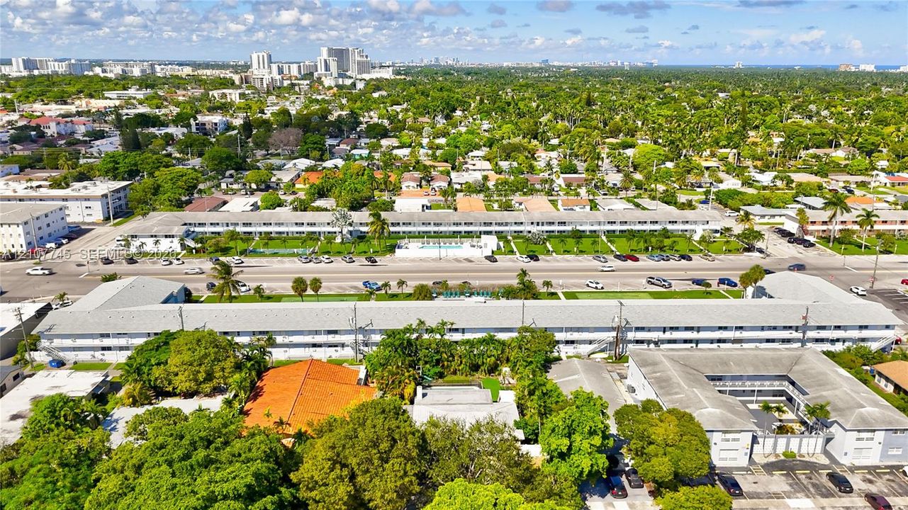 En Venta: $769,000 (4 camas, 2 baños, 1904 Pies cuadrados)