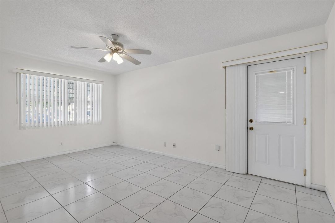 23-web-or-mls-_14A8439