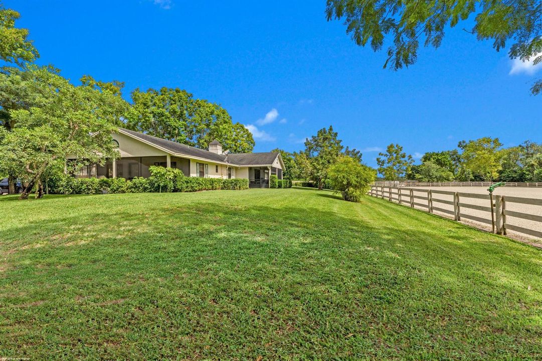 5110 S Shore Blvd 017