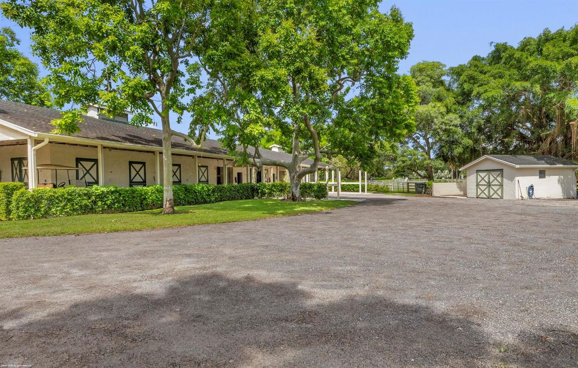 5110 S Shore Blvd 015