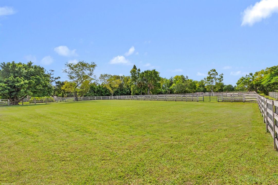 5110 S Shore Blvd 037