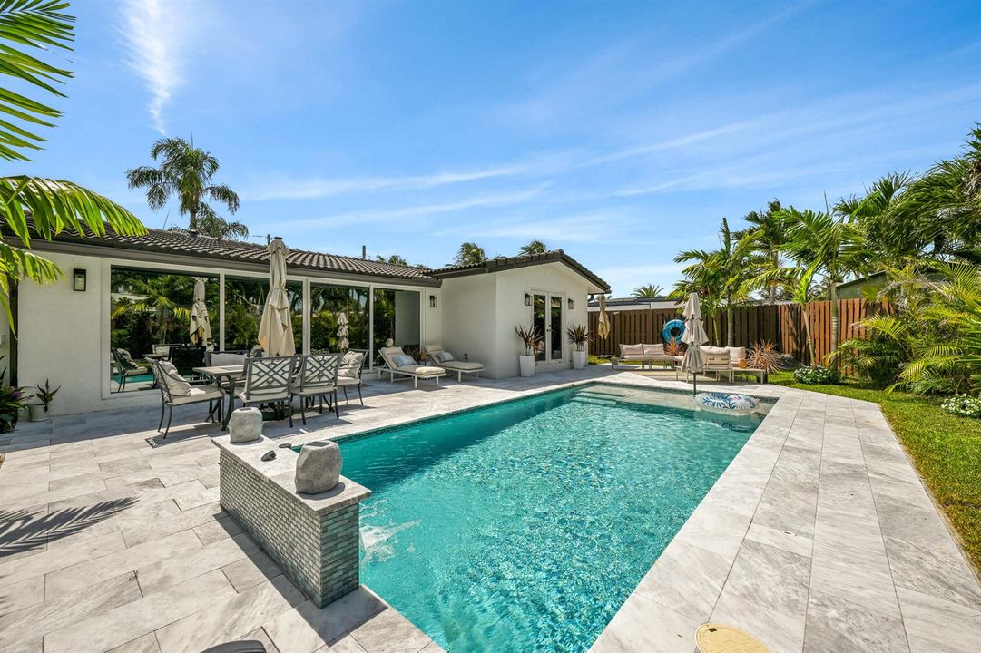 1011 SE 2nd Ave Pompano Beach 00023_1