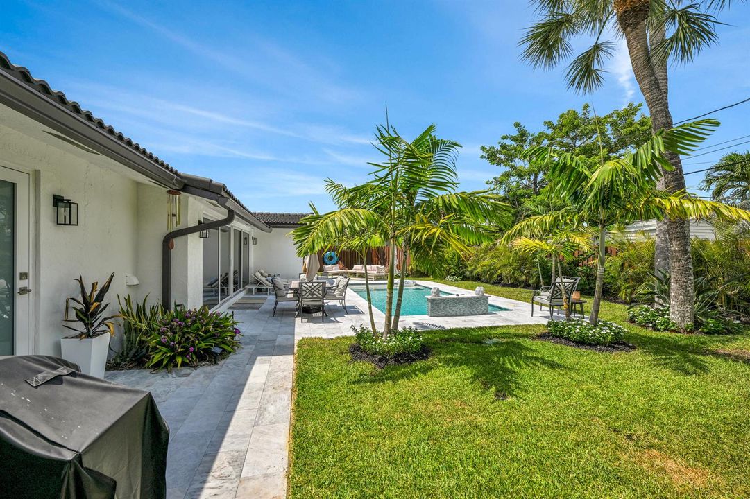 1011 SE 2nd Ave Pompano Beach 00024_1