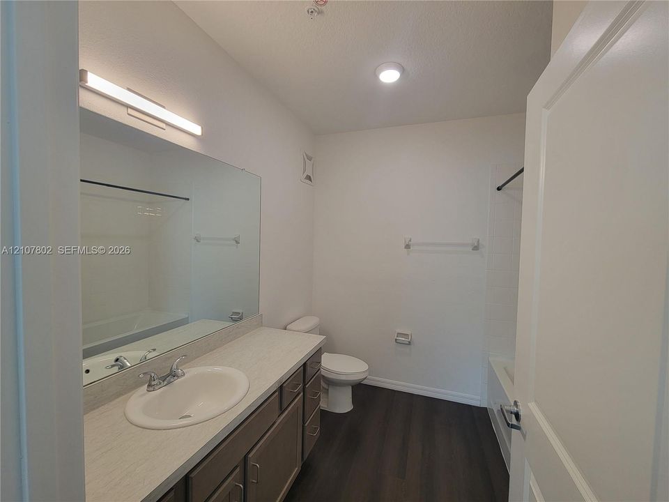 В аренду: $1,368 (2 спален, 2 ванн, 987 Квадратных фут)