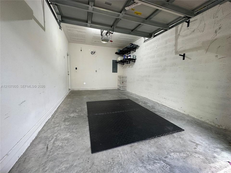 En Venta: $455,500 (3 camas, 2 baños, 1586 Pies cuadrados)