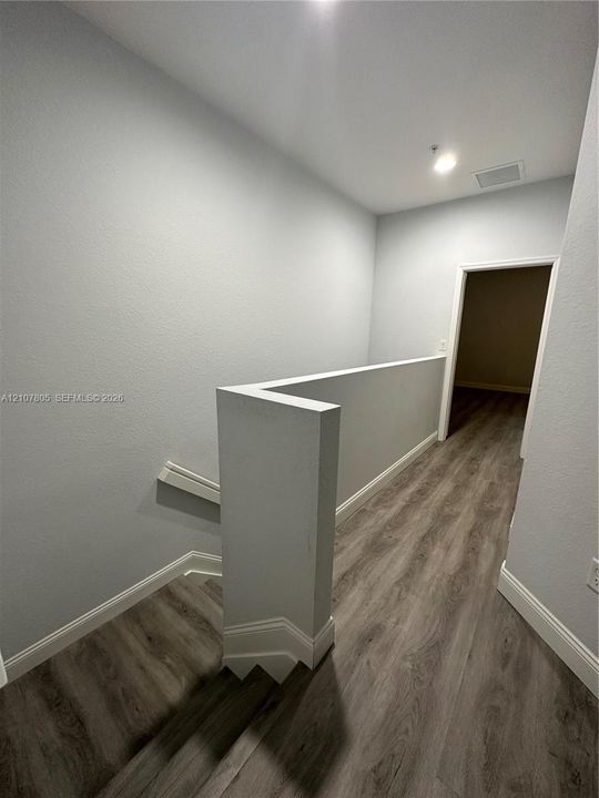En Venta: $455,500 (3 camas, 2 baños, 1586 Pies cuadrados)