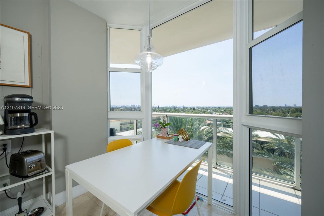 Breakfast nook