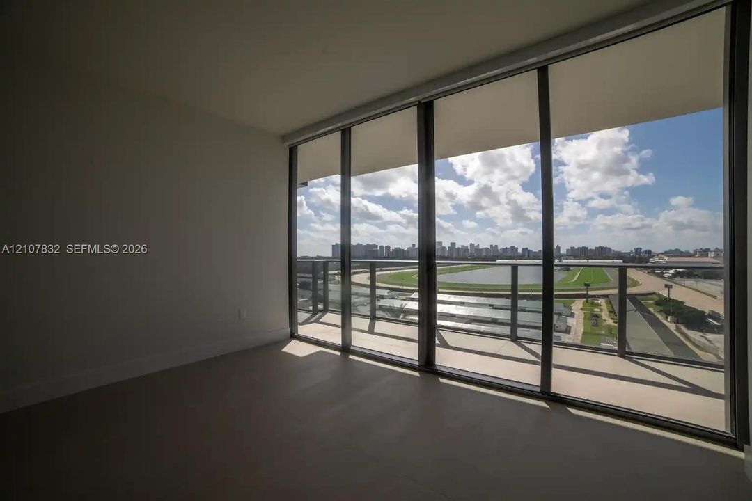 En Venta: $1,099,000 (2 camas, 2 baños, 1204 Pies cuadrados)