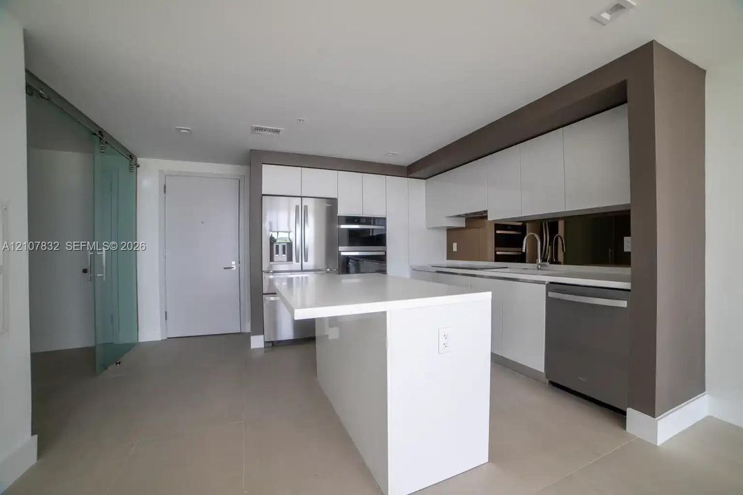 En Venta: $1,099,000 (2 camas, 2 baños, 1204 Pies cuadrados)
