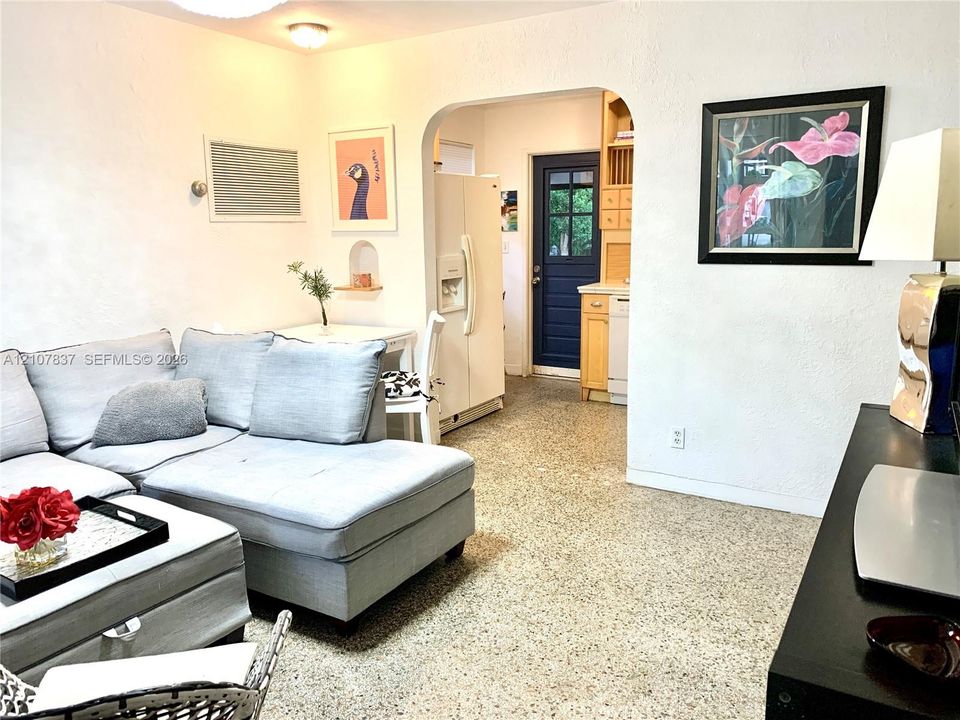 En Renta: $2,850 (2 camas, 1 baños, 800 Pies cuadrados)