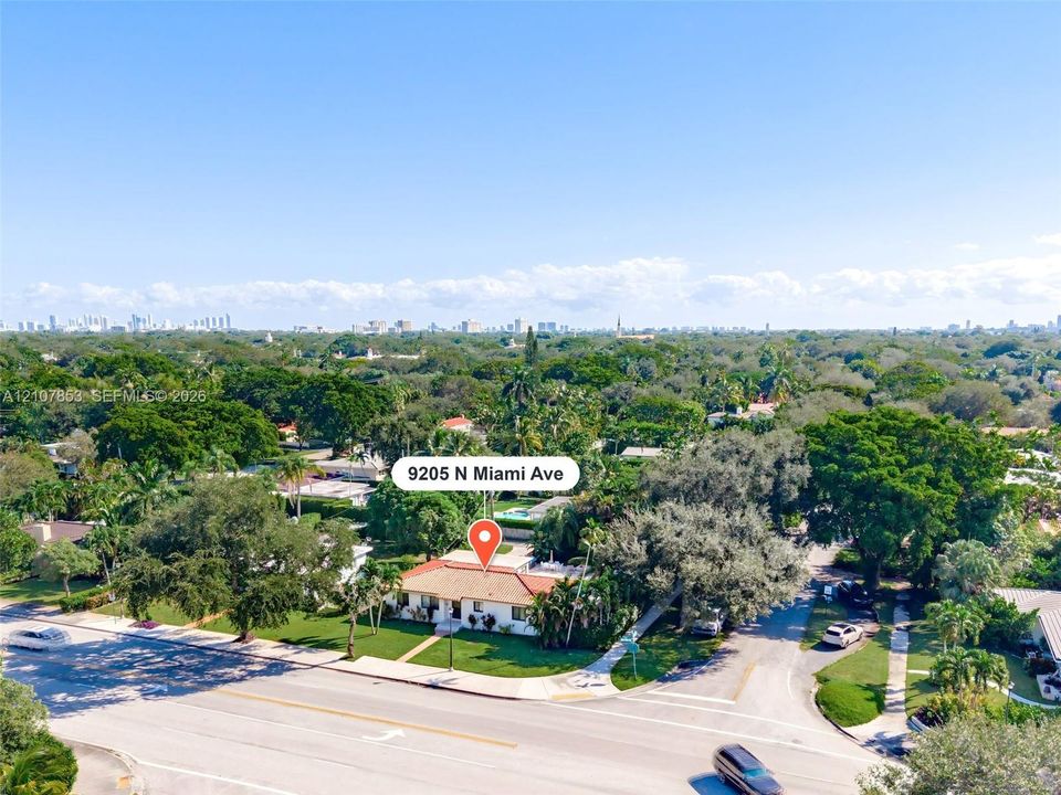 For Sale: $895,000 (3 beds, 1 baths, 0 Square Feet)