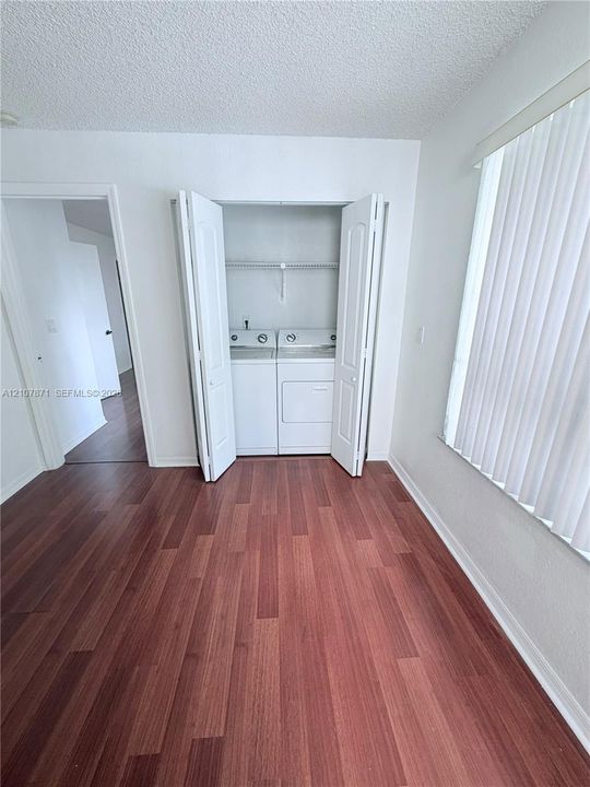 For Rent: $1,950 (2 beds, 2 baths, 1027 Square Feet)