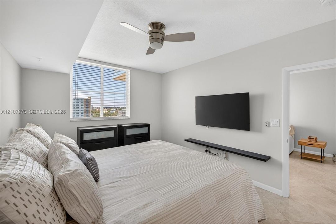 En Venta: $439,000 (1 camas, 1 baños, 790 Pies cuadrados)