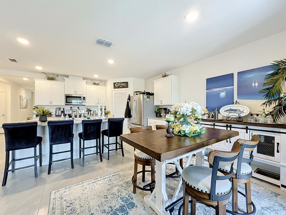 Best dining to kitchen