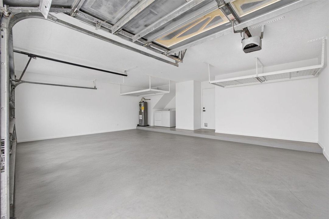 3 Car Garage
