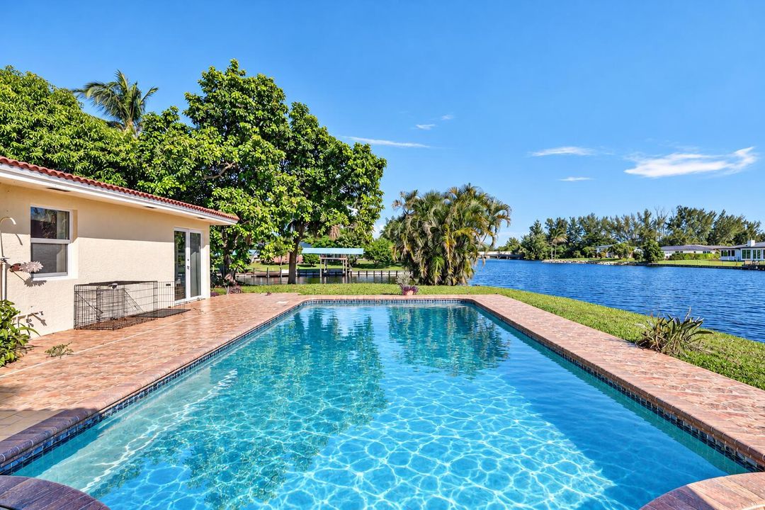 Pool Home