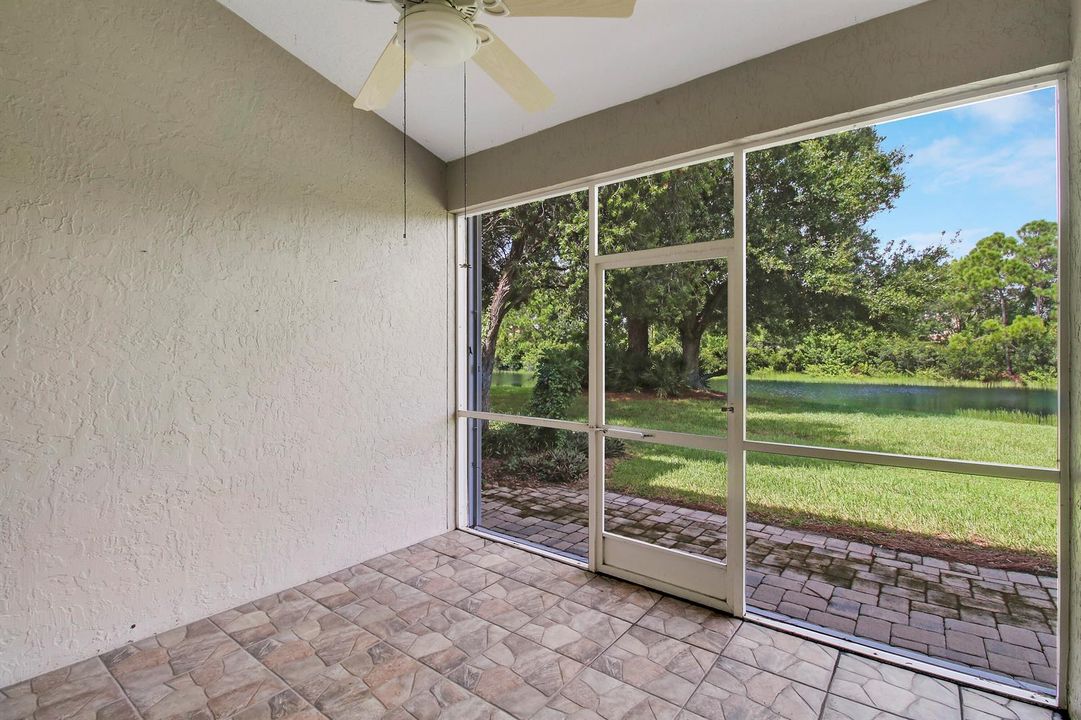 Screened & Covered Patio