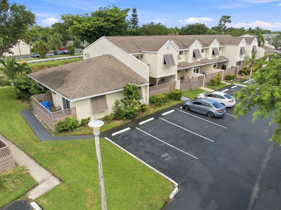 30-web-or-mls-251-w-hemingway-cir