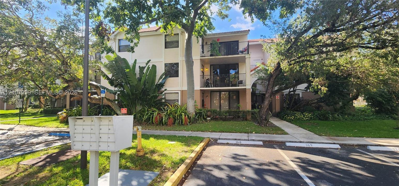 En Renta: $2,500 (2 camas, 2 baños, 963 Pies cuadrados)