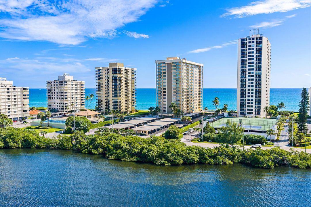 015-5440NOceanDr-PH205-SingerIsland-FULL